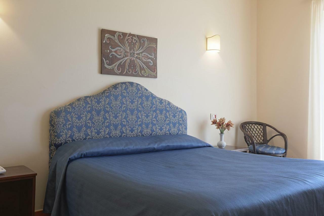 Pigna D'Oro Country Hotel Santo Stefano Quisquina Luaran gambar