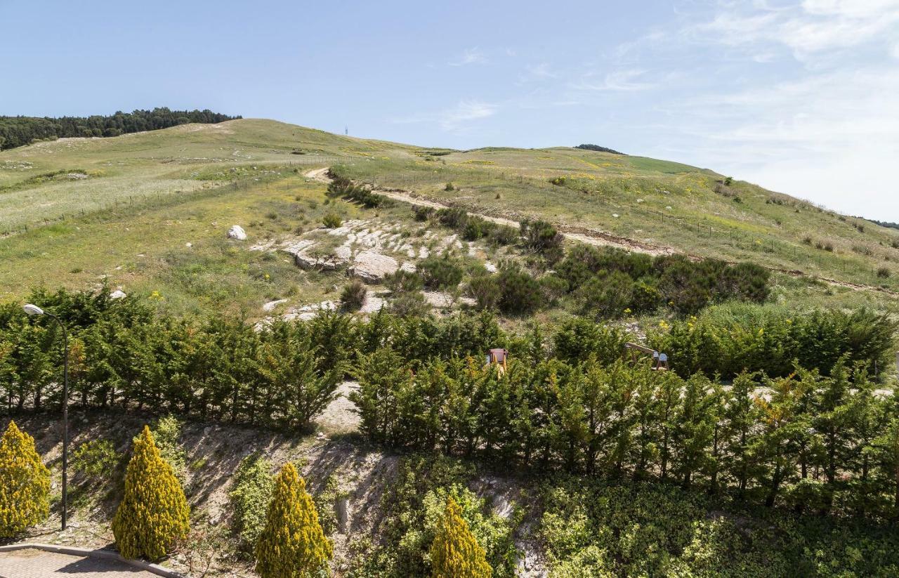 Pigna D'Oro Country Hotel Santo Stefano Quisquina Luaran gambar